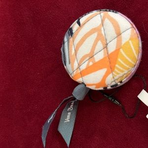 NWT Vera Bradley tape measure “palm floral”